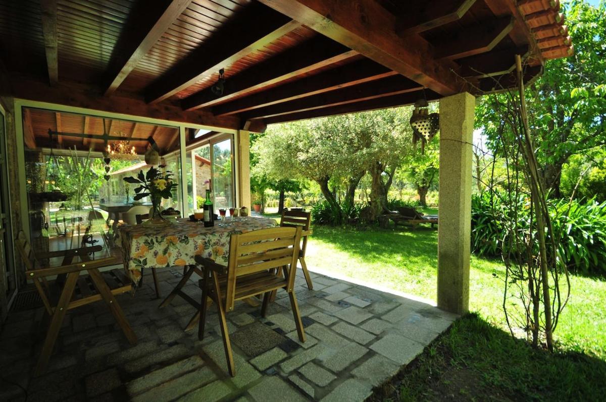 Casas De Santiago Villa วีลาโนวา เด เซอร์เวย์รา ภายนอก รูปภาพ