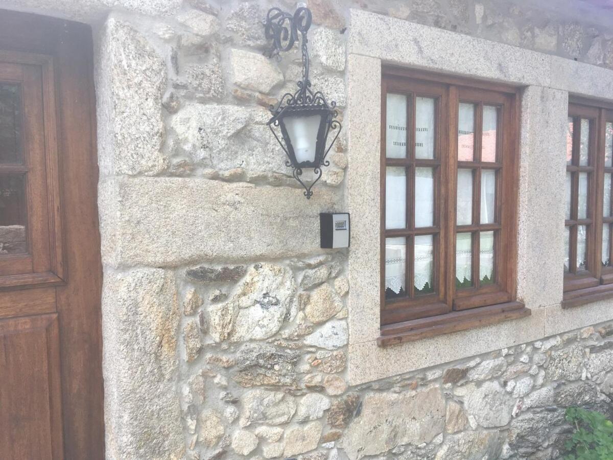 Casas De Santiago Villa วีลาโนวา เด เซอร์เวย์รา ภายนอก รูปภาพ