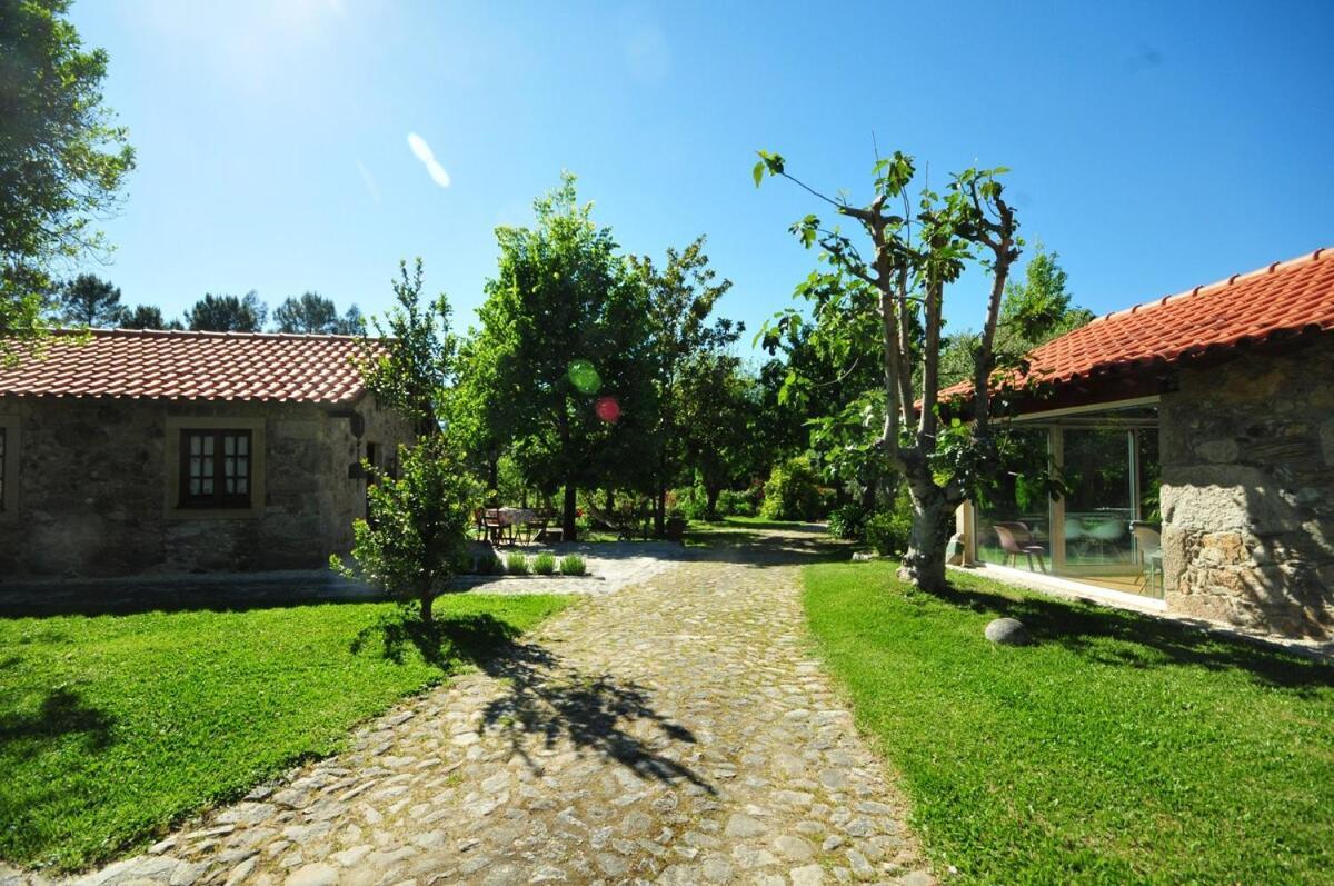 Casas De Santiago Villa วีลาโนวา เด เซอร์เวย์รา ภายนอก รูปภาพ
